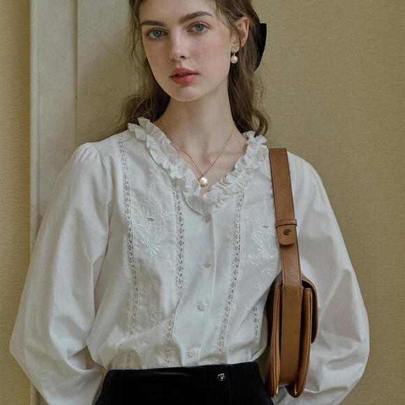 Simple Retro M Faith Lace Patchwork Embroidered Off White Cottagecore Blouse - Picture 2 of 13